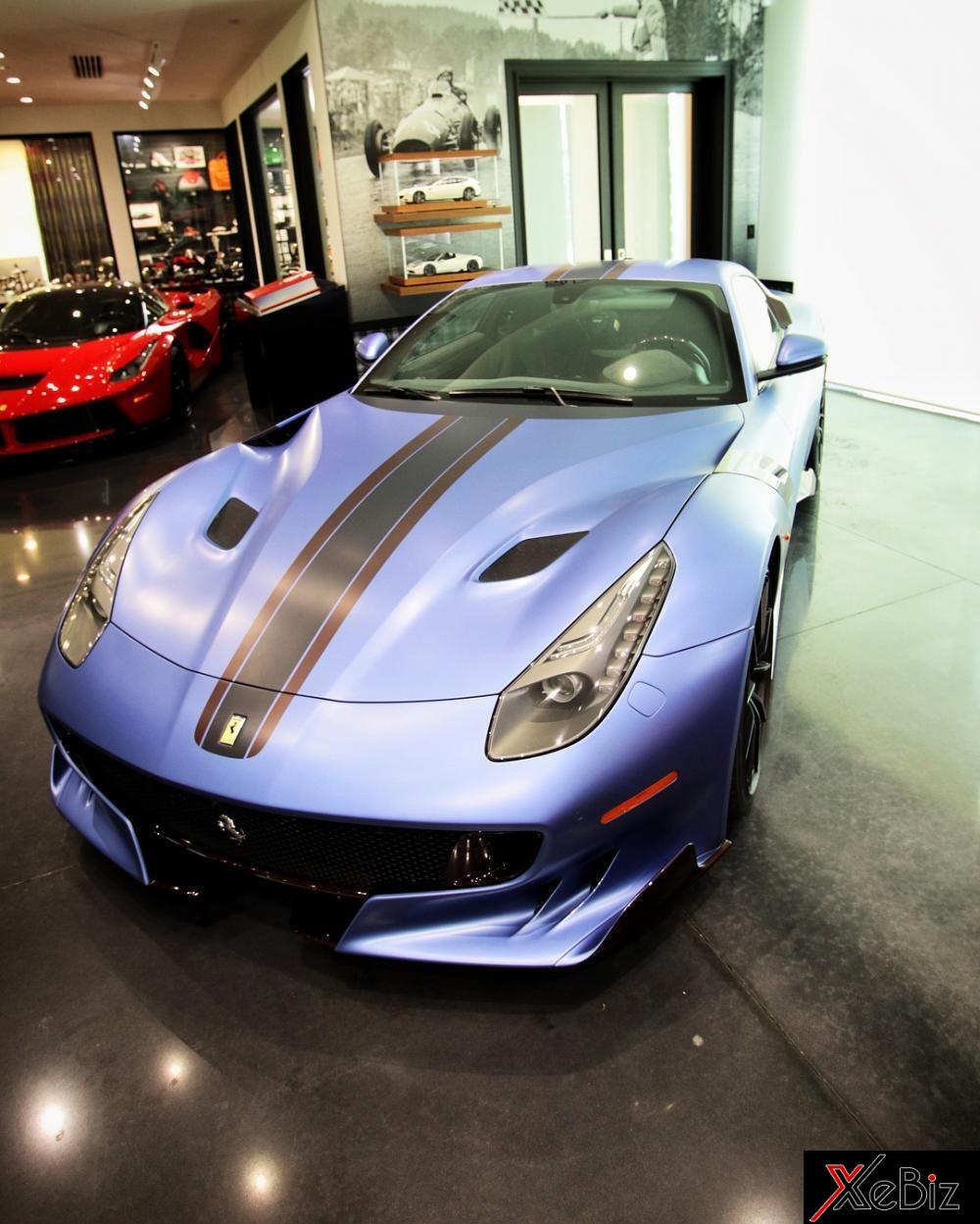 Ferrari F12tdf màu xanh dường lạ mắt của tay golf người Mỹ Ferrari F12tdf màu xanh dường lạ mắt của tay golf người Mỹ