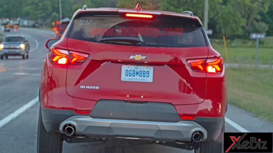 Cận cảnh thiết kế đuôi xe của Chevrolet Blazer 2019