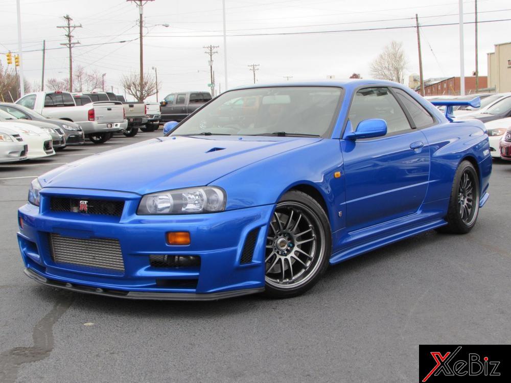 R34 Nissan Skyline GT-R