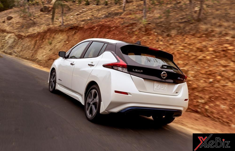 Đuôi xe Nissan Leaf 2018.