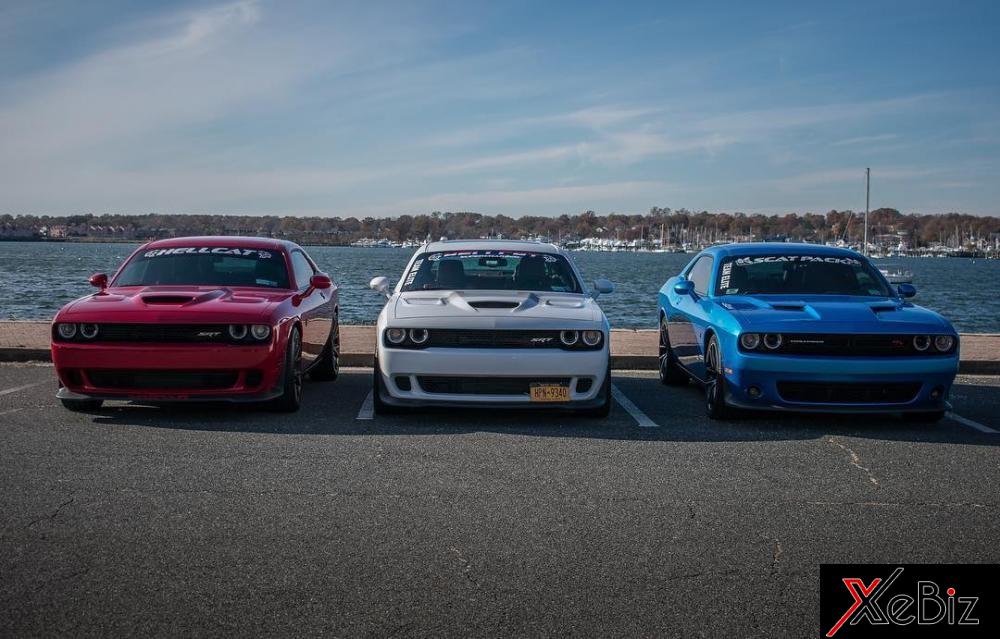 Bộ áo nguyên bản của quỷ dữ này là màu trắng