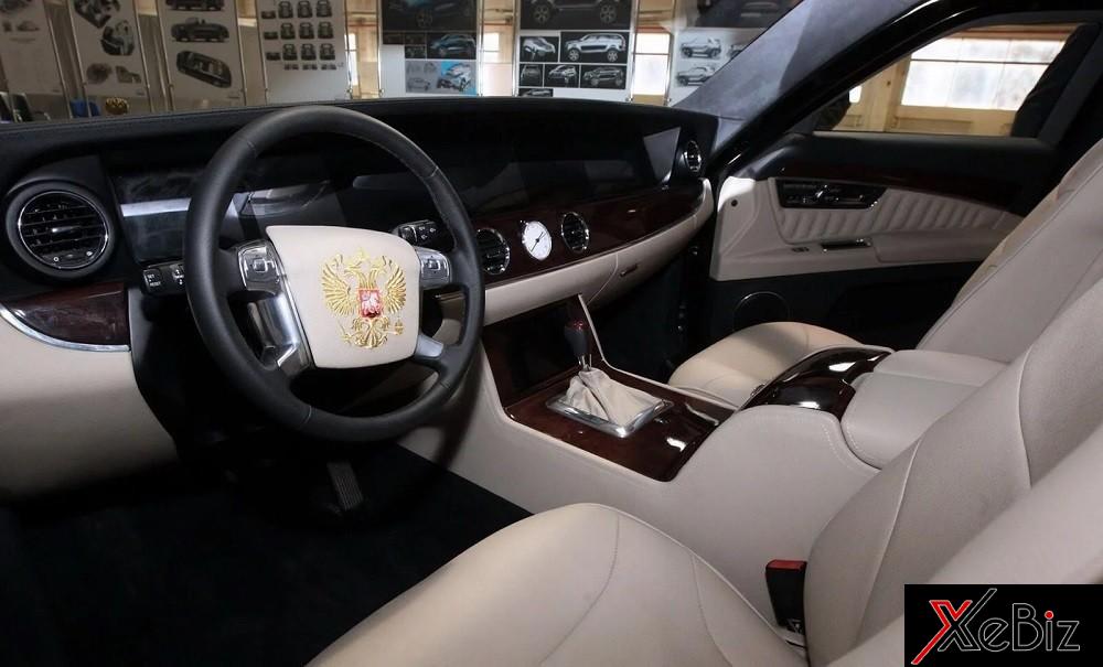 Nội thất của chiếc limousine Nội thất của chiếc limousine