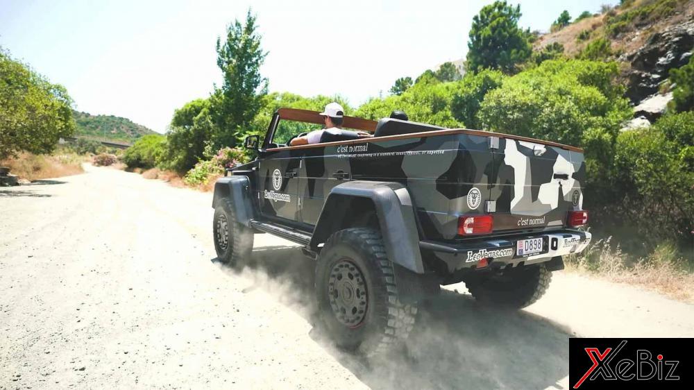 Chiếc Mercedes-Benz G500 4x4² còn có cả boong bằng gỗ tếch như du thuyền phía sau Chiếc Mercedes-Benz G500 4x4² còn có cả boong bằng gỗ tếch như du thuyền phía sau