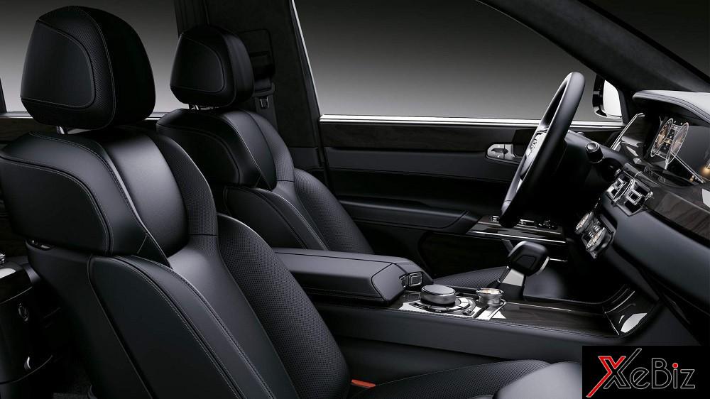 Hàng ghế trước của Aurus Senat có vẻ thoải mái