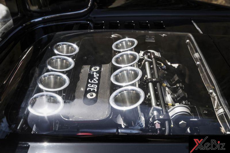 Chiếc Ferrari Dino độ được trang bị động cơ V8 mới