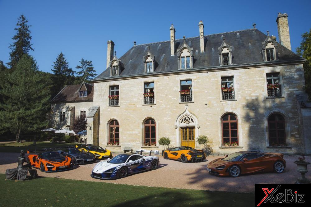 Ngoài ra chuyến hành trình này còn có 1 chiếc McLaren 720S màu cam và 600LT