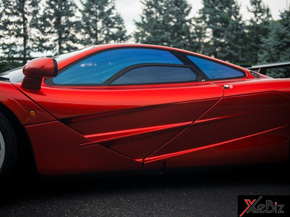 Chiếc McLaren F1 LM sắp được đấu giá là 1 trong 5 chiếc F1 hiếm hoi được bộ phận cá nhân hoá McLaren Special Operations chuyển đổi lên phiên bản kỷ niệm chiến thắng tại đường đua Le Mans Chiếc McLaren F1 LM sắp được đấu giá là 1 trong 5 chiếc F1 hiếm hoi được bộ phận cá nhân hoá McLaren Special Operations chuyển đổi lên phiên bản kỷ niệm chiến thắng tại đường đua Le Mans