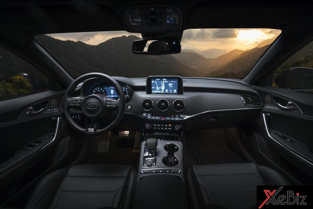 nội thất Kia Stinger 2018 GT 6