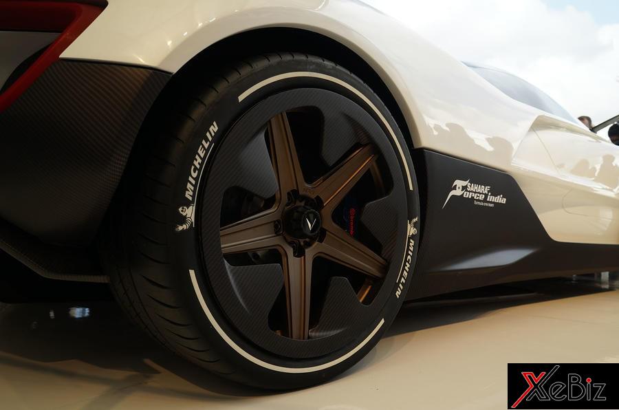 Vazirani Shul sử dụng phanh Brembo