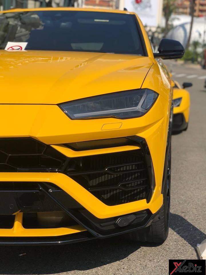 Thật đáng tiếc là cơ hội nhìn ngắm siêu SUV Lamborghini Urus trong triển lãm VMS 2018 đã không được thực hiện như dự tính của Lamborghini Việt Nam trước đó. Thật đáng tiếc là cơ hội nhìn ngắm siêu SUV Lamborghini Urus trong triển lãm VMS 2018 đã không được thực hiện như dự tính của Lamborghini Việt Nam trước đó.