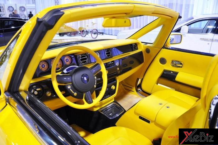 Rolls-Royce Phantom Drophead Coupe màu vàng Rolls-Royce Phantom Drophead Coupe có màu Fux Yellow