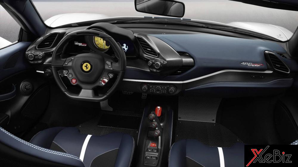 Nội thất của Ferrari 488 Pista Spider