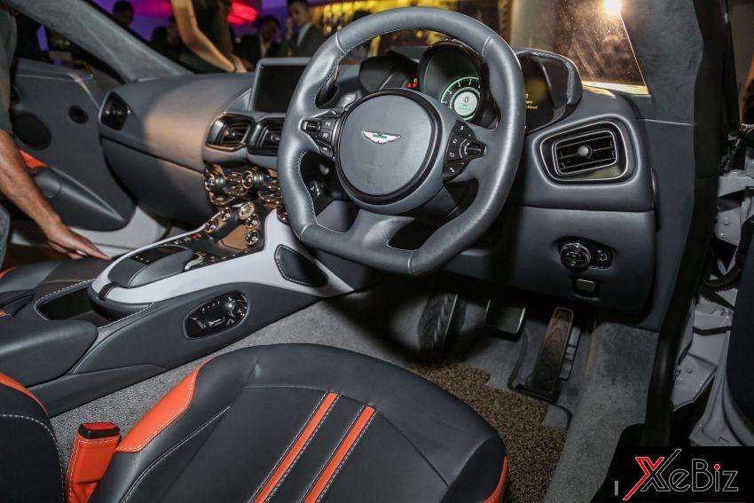 Nội thất của Aston Martin V8 Vantage 2018 Nội thất của Aston Martin V8 Vantage 2018