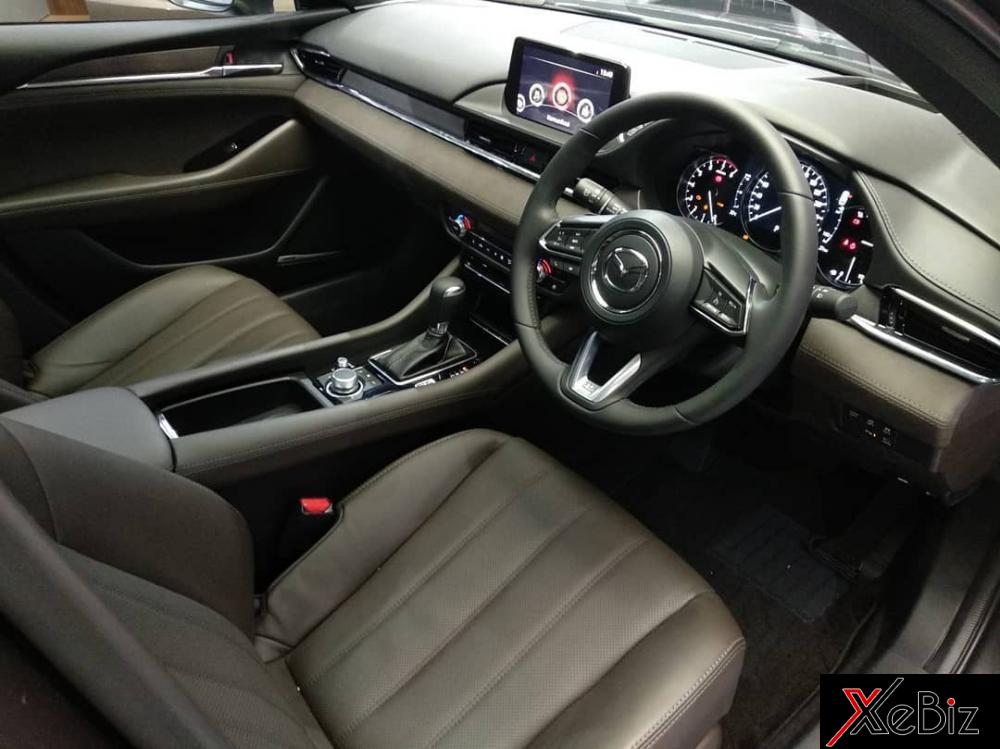 Không gian nội thất bên trong Mazda6 2018