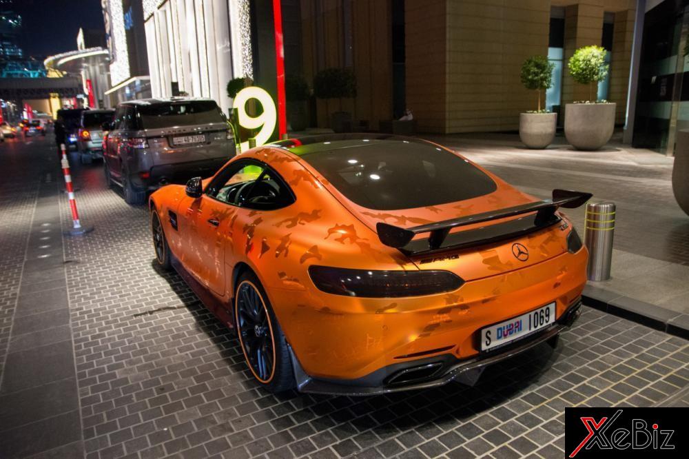 quai-vat-mercedesamg-gt-s-do-650-ma-luc-gay-choang-voi-bo-ao-sac-so quai-vat-mercedesamg-gt-s-do-650-ma-luc-gay-choang-voi-bo-ao-sac-so