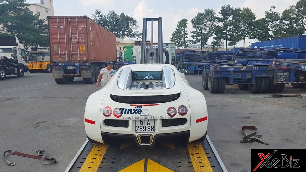 Bugatti Veyron chỉ được sản xuất khiêm tốn với 450 chiếc rời nhà máy Molsheim, Pháp, trong vòng 10 năm