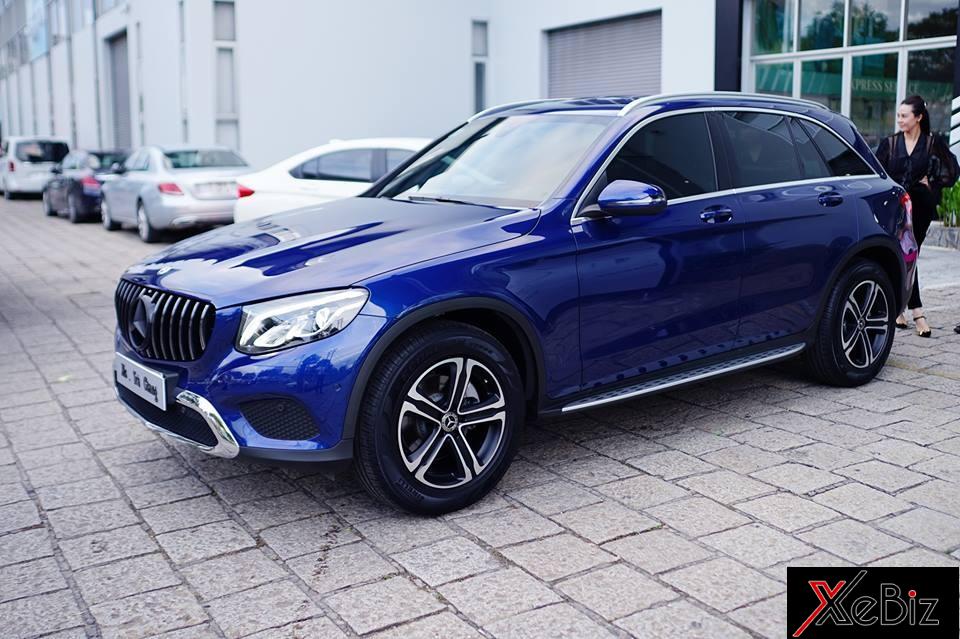 Hiện chưa rõ Á hậu này bỏ ra số tiền bao nhiêu để tậu chiếc crossover hạng sang của Mercedes-Benz. Chỉ biết rằng, giá bán Mercedes-Benz GLC 200 tiêu chuẩn đang được phân phối chính hãng là 1.679 tỷ Đồng. Hiện chưa rõ Á hậu này bỏ ra số tiền bao nhiêu để tậu chiếc crossover hạng sang của Mercedes-Benz. Chỉ biết rằng, giá bán Mercedes-Benz GLC 200 tiêu chuẩn đang được phân phối chính hãng là 1.679 tỷ Đồng.