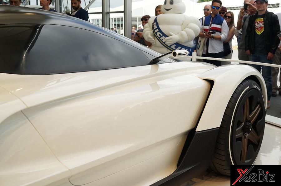 Vazirani Shul có sự đóng góp của hãng lốp Michelin