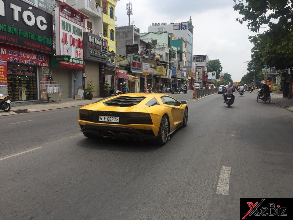 Lamborghini Aventador LP700-4 và Aventador S LP740-4 đều có chung thời gian tăng tốc từ vị trí xuất phát lên 100 km/h chỉ trong vòng thời gian 2,9 giây Lamborghini Aventador LP700-4 và Aventador S LP740-4 đều có chung thời gian tăng tốc từ vị trí xuất phát lên 100 km/h chỉ trong vòng thời gian 2,9 giây