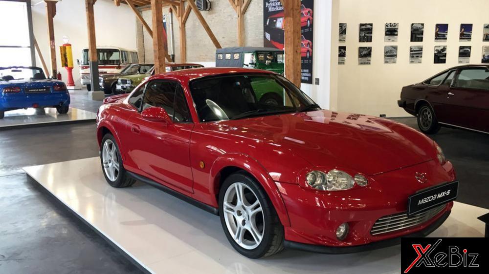 Mazda MX-5 Coupe 2003 