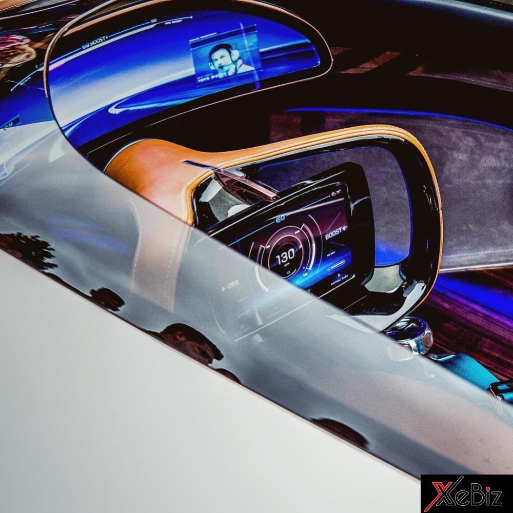 Nội thất đậm chất tương lai của Mercedes-Benz EQ Silver Arrow 