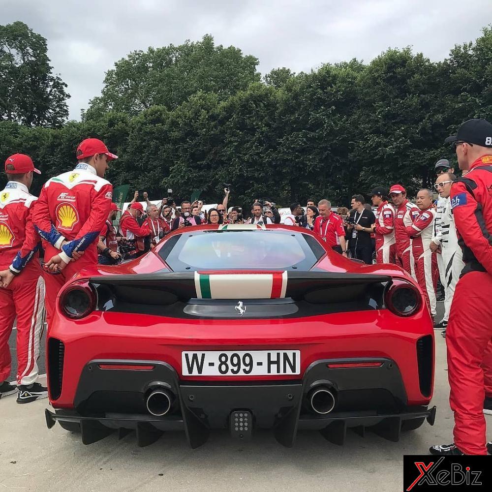 Ferrari 488 Pista Piloti màu đỏ Rosso Corsa