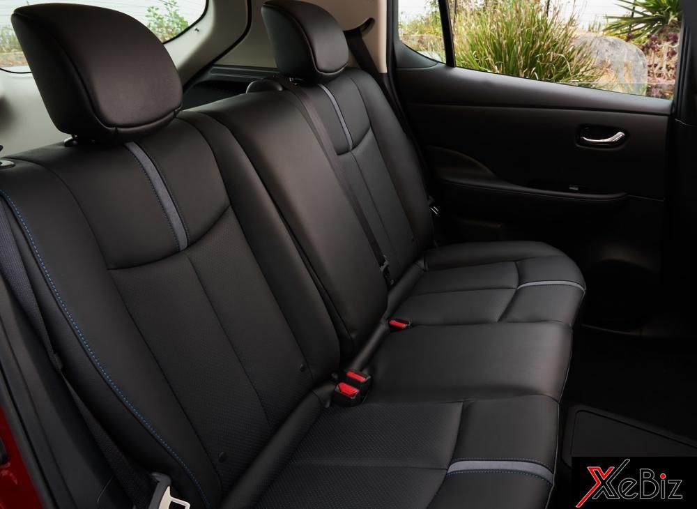 Ghế sau xe Nissan Leaf 2018.