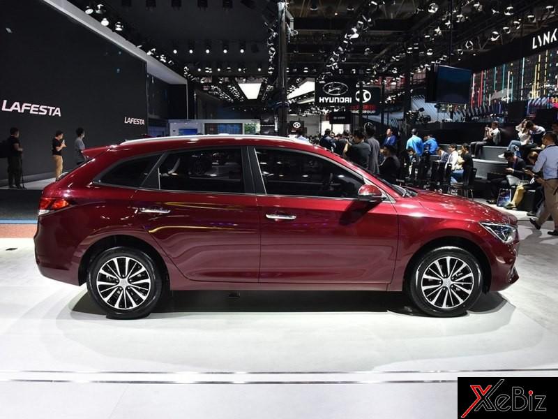 Hyundai Celesta Wagon có chiều dài cơ sở lớn nhất phân khúc
