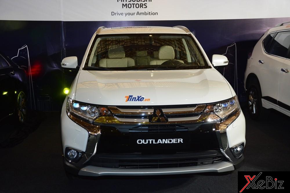 Mitsubishi Outlander Mitsubishi Outlander
