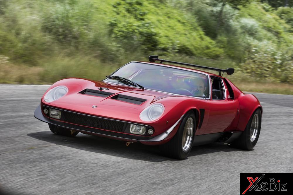 Mô hình&nbsp;Miura SVR&nbsp;được lấy cảm hứng từ mẫu siêu xe đua P400 Jota do&nbsp;chuyên viên lái xe của Lamborghini là Bob Wallace&nbsp;thử nghiệm