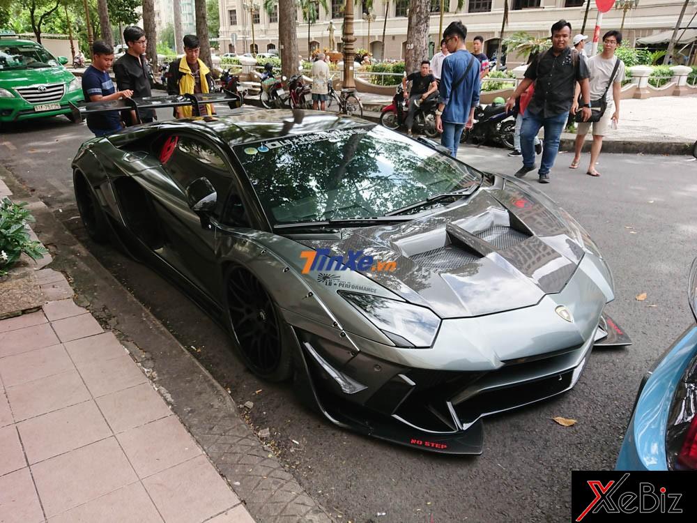 Lamborghini Aventador LP700-4 với bộ body kit bản giới hạn Limited Edition 50