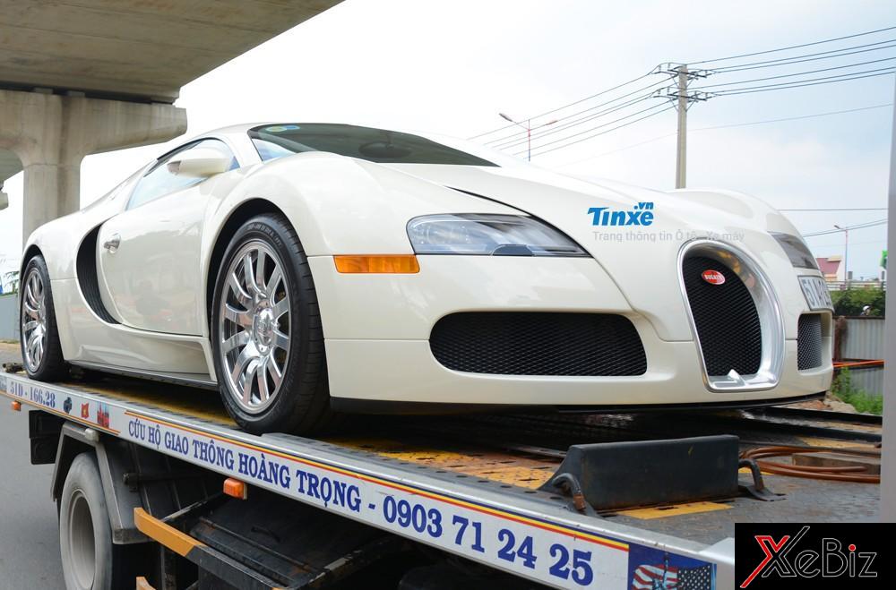 Bộ&nbsp;áo&nbsp;mới&nbsp;của&nbsp;chiếc&nbsp;Bugatti Veyron thucó&nbsp;thể&nbsp;khiến&nbsp;giới&nbsp;mê&nbsp;xe liên&nbsp;tưởng&nbsp;đến&nbsp;một&nbsp;ông&nbsp;hoàng&nbsp;tốc&nbsp;độ