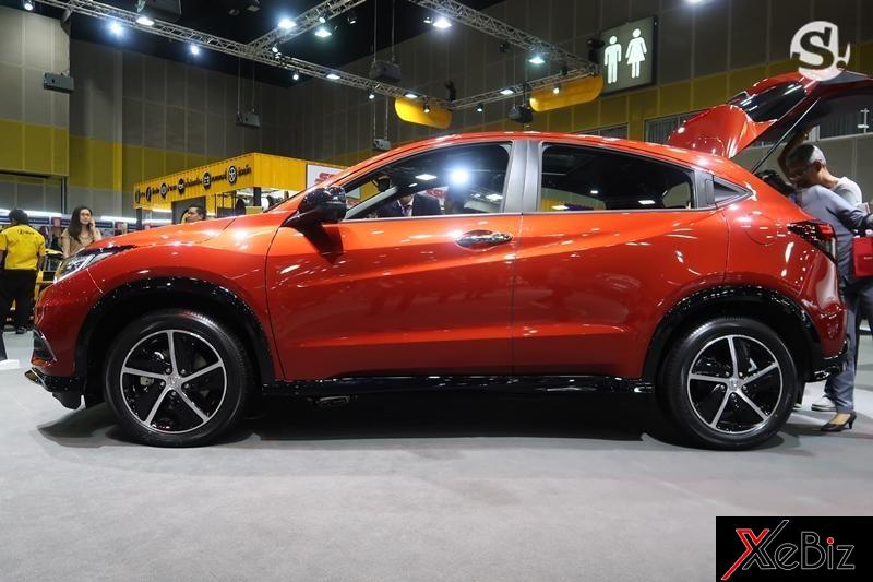 Honda HR-V 2018 màu đỏ Passion Red Pearl Honda HR-V 2018 màu đỏ Passion Red Pearl