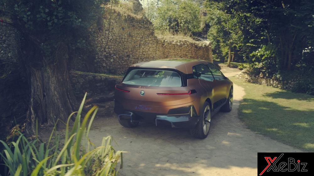 BMW Vision iNext có thể chạy quãng đường dài giữa 2 lần sạc