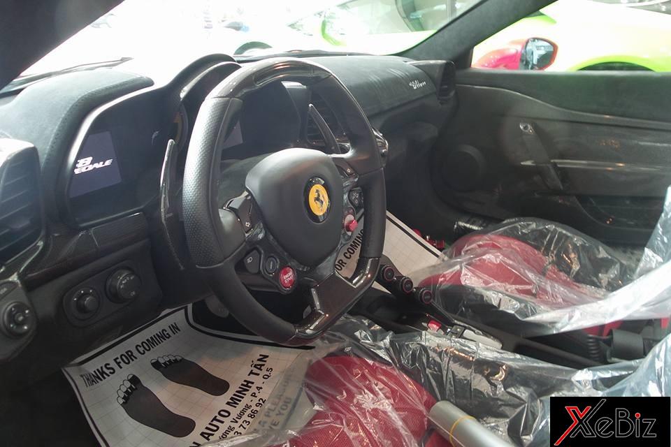 Kết hợp cùng hộp số 7 cấp, Ferrari 458 Speciale mất khoảng thời gian 3 giây để tăng tốc lên 100 km/h từ vị trí xuất phát, nhanh hơn 0,4 giây so với bản tiêu chuẩn