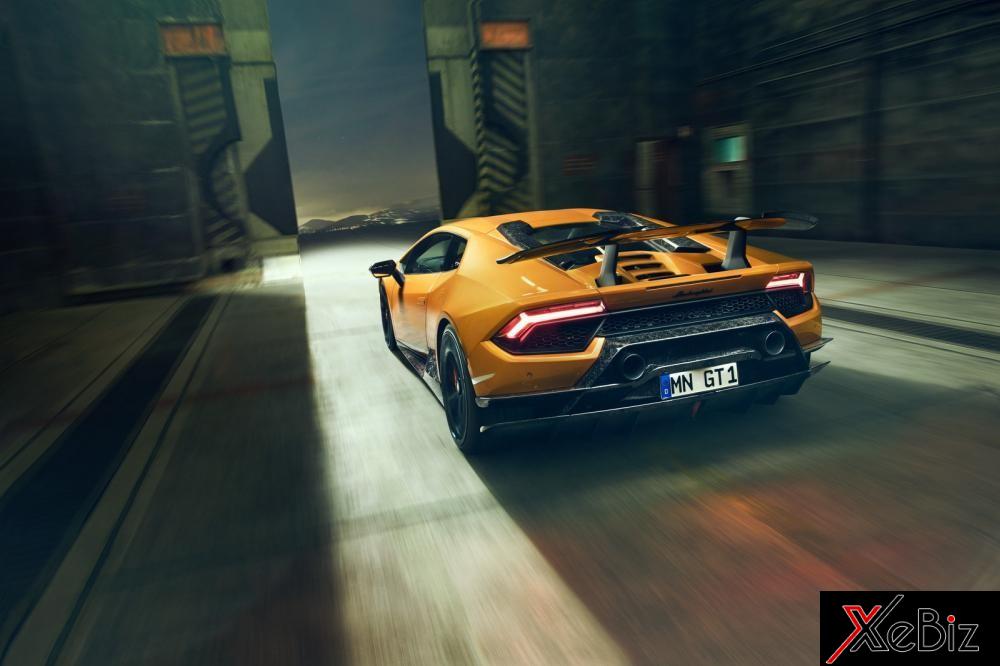 Tương tự như những lần trước, Novitec không can thiệp động cơ cho Lamborghini Huracan Performante. Siêu xe này vẫn được trang bị khối động cơ V10, dung tích 5.2 lít, sản sinh công suất tối đa 640 mã lực và mô-men xoắn cực đại 600 Nm. Siêu xe này có thời gian tăng tốc từ 0-100 km/h chỉ 2,9 giây.