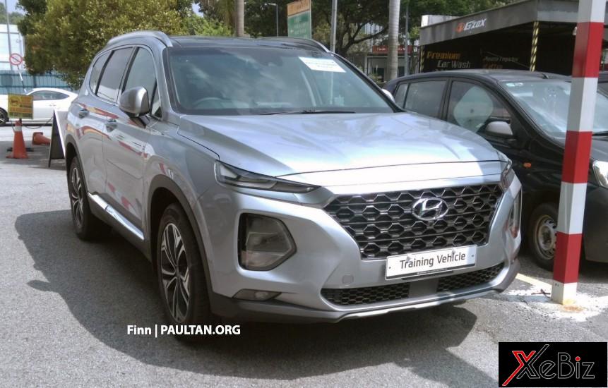 Hyundai Santa Fe 2019 xuất hiện trên đường phố Malaysia Hyundai Santa Fe 2019 xuất hiện trên đường phố Malaysia