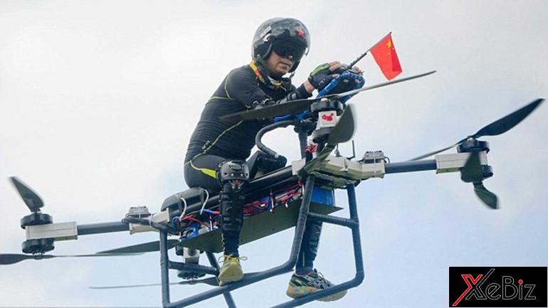 Chiếc drone Cân Đẩu Vân có thể bay ở tốc độ tối đa 72 km/h và đạt độ cao gần 3 km