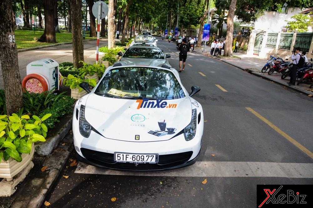 Cuộc họp mặt bất thường của dàn siêu xe hơn 100 tỷ Đồng thuộc sở hữu của Chủ tịch Trung Nguyên vào sáng nay, ngày 25/6/2018 đã khiến không ít người bất ngờ Cuộc họp mặt bất thường của dàn siêu xe hơn 100 tỷ Đồng thuộc sở hữu của Chủ tịch Trung Nguyên vào sáng nay, ngày 25/6/2018 đã khiến không ít người bất ngờ