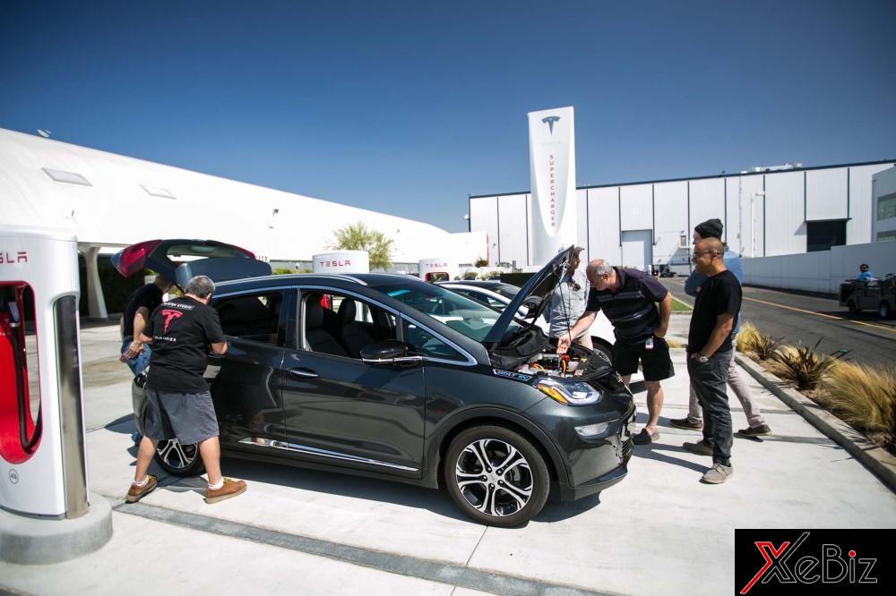 Chevrolet Bolt có thể có vấn đề về pin Chevrolet Bolt có thể có vấn đề về pin.