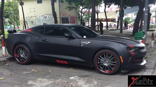 Chevrolet Camaro 2017 khoe “áo mới” trên đường phố Sài Gòn 01