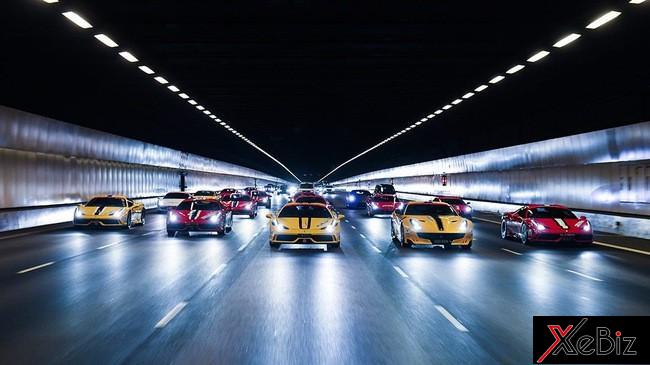 Siêu xe Ferrari tham gia diễu hành tại Singapore Sự kiện kỷ niệm thành lập hãng xe Ferrari