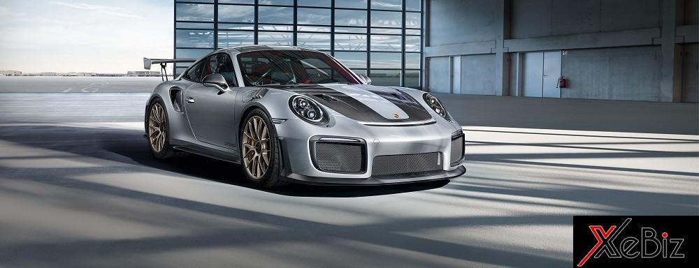 Porsche 911 GT2 RS 2018 có giá phân phối chính hãng lên đến 19,1 tỷ đồng tại Việt Nam