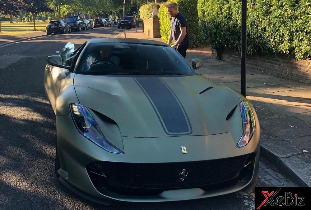 Ngựa chồm 812 Superfast là chiếc Ferrari thứ 5 trong bộ sưu tập siêu xe của Gordon Ramsay