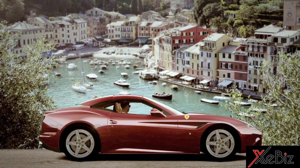 Ferrari ‘khoe’ trải nghiệm siêu xe Portofino Ferrari ‘khoe’ trải nghiệm siêu xe Portofino.