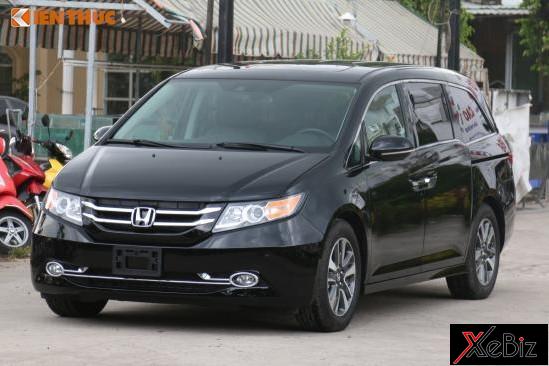 Honda Odyssey Touring Elite về Việt Nam giá 3