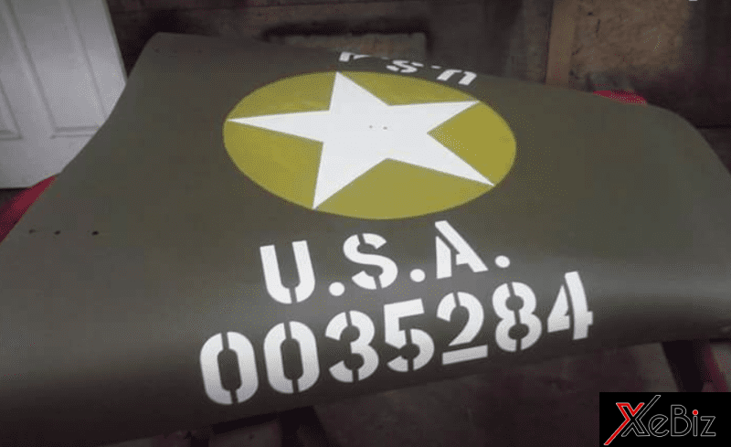 Trên nắp capô các phương tiện cơ giới của quân đội Mỹ trong Thế Chiến II thường có hình một ngôi sao và lớp sơn bao quanh