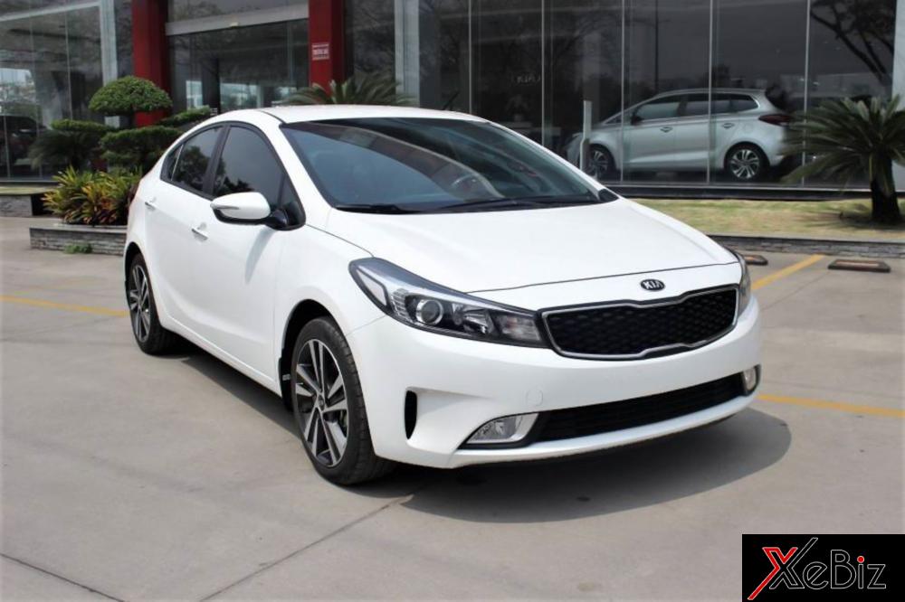 Kia Cerato 1.6 SMT 2018 với giá cực mềm