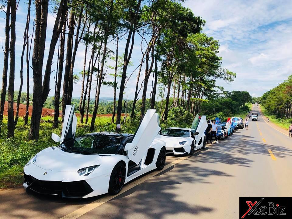 Lamborghini Aventador mui trần gia nhập vào đoàn siêu xe Car & Passion đi Tây Nguyên Lamborghini Aventador mui trần gia nhập vào đoàn siêu xe Car & Passion đi Tây Nguyên