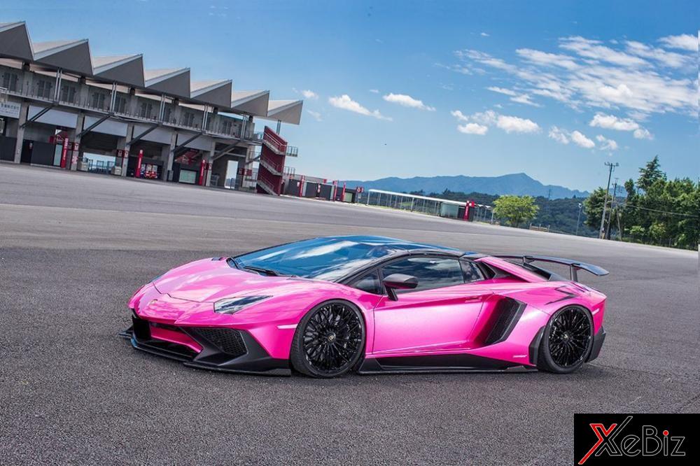 Lamborghini Aventador SV được “thay áo hồng” nhờ Liberty Walk Lamborghini Aventador SV được “thay áo hồng” nhờ Liberty Walk 1